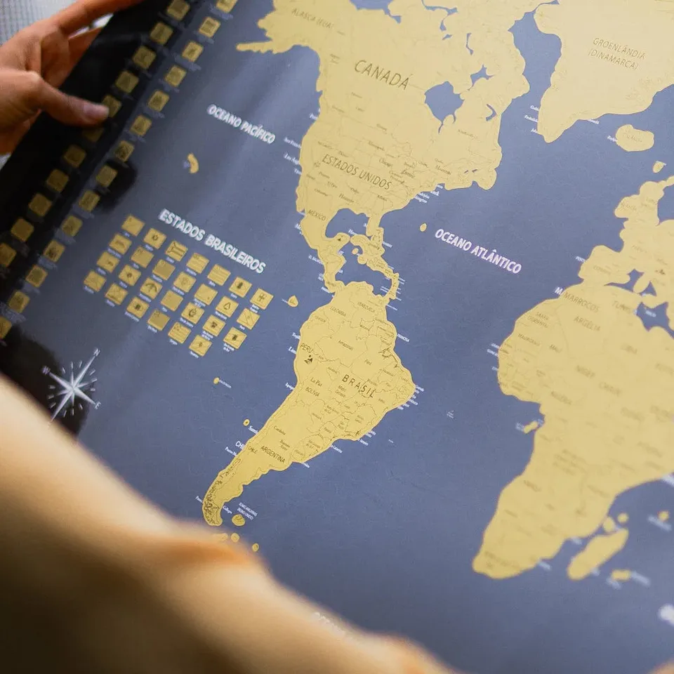 Mapa Mundi de Raspar | Unlocked — Grande 94x60 cm